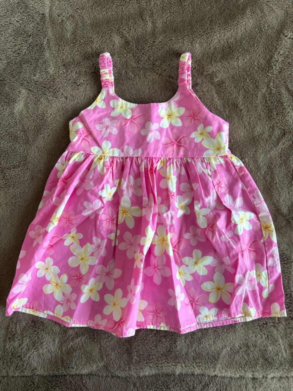KY’S Pink Hawaiian babydoll dress with white flowers. Size: 4 years
